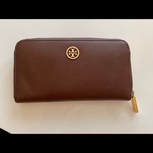 Tory Burch Leather Wallet